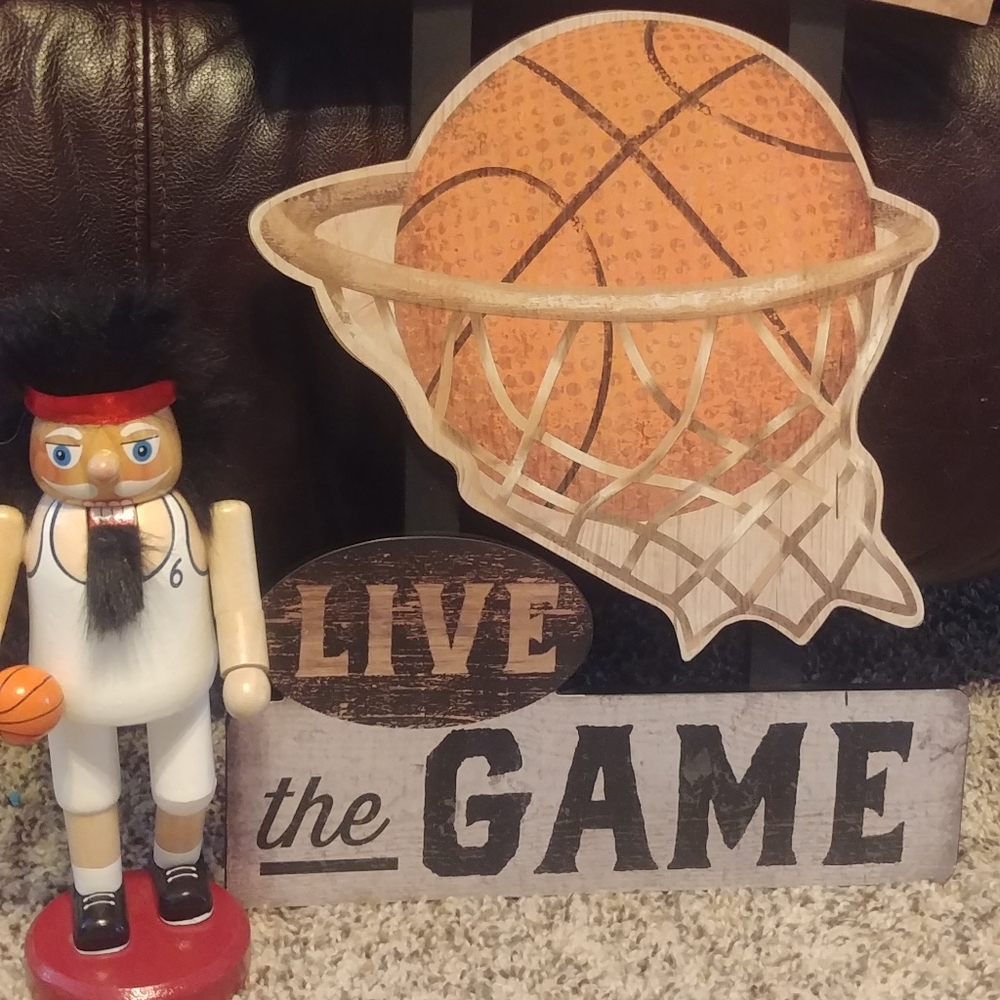 Basketball decor 2 pieces